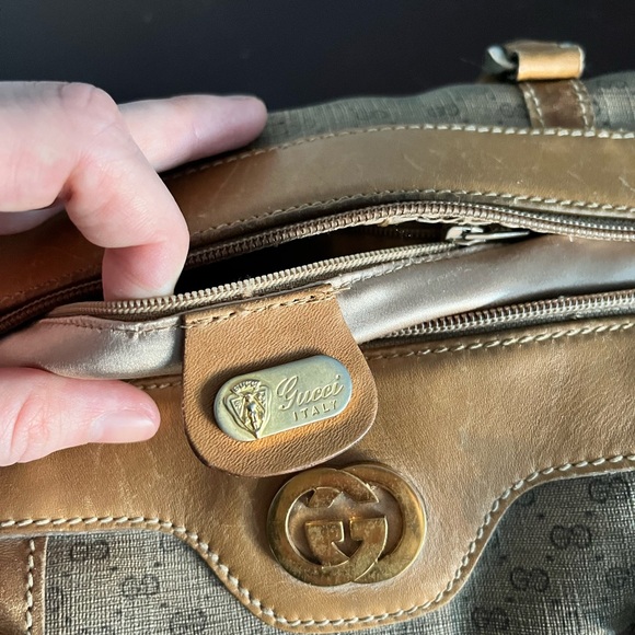 Gucci Micro GG Boston Bag - Picture 9 of 11